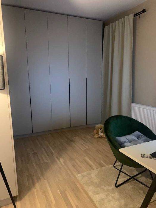 Vand casa Bragadiru 100mp P 4 camere 2 bai bucatarie deschisa 330mp teren toate utilitatile cu placa de beton deasupra