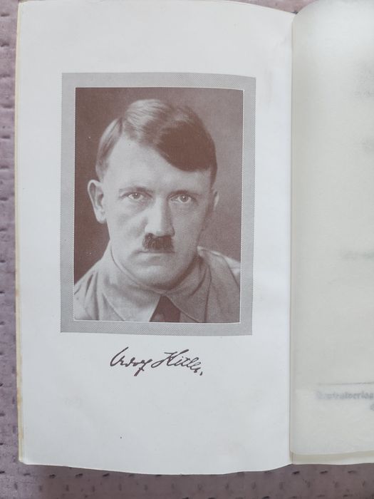 Vand main kampf carte originala