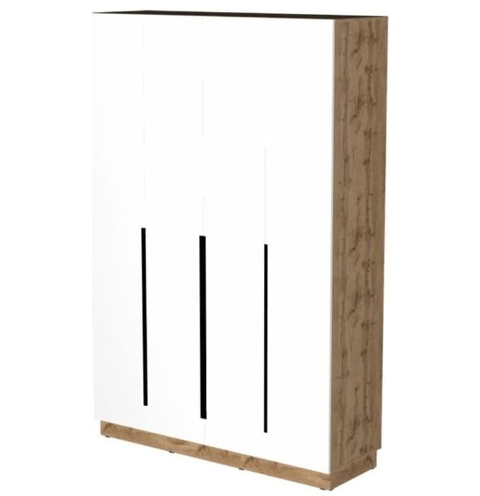 Распашной белый шкаф