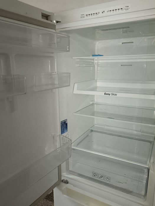 Хладилник Samsung нов