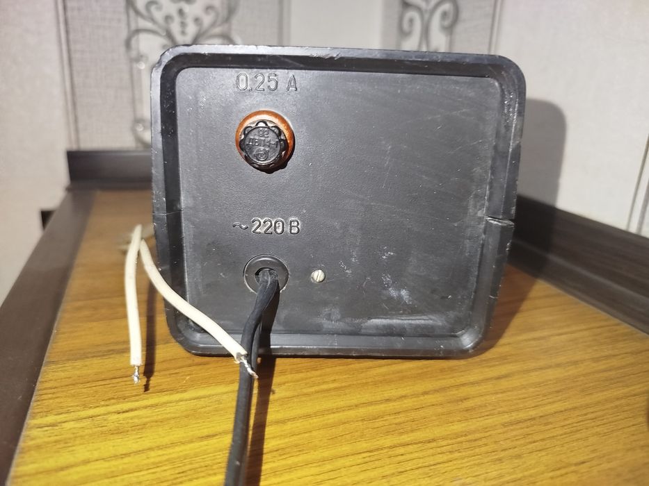 Блок питания сетевой был выпущен в СССР