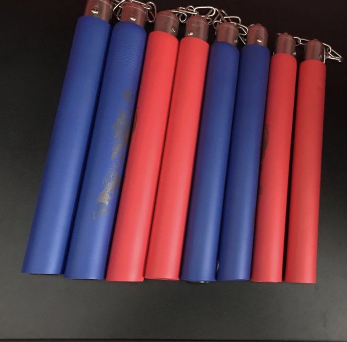 Нунчаки (нучаки) научаки