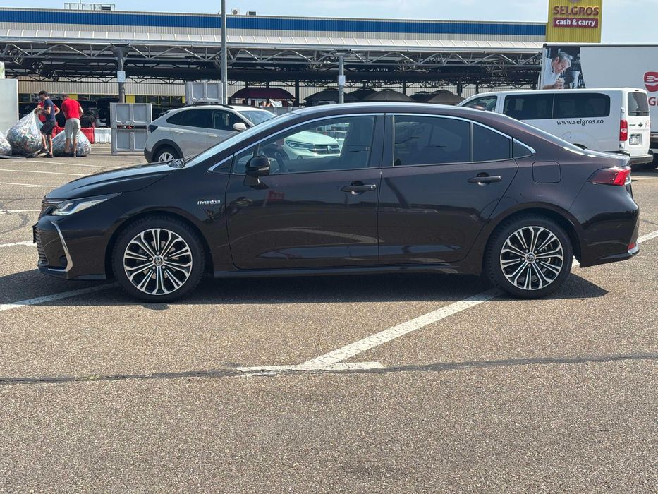 TOYOTA COROLLA - HYBRID - ESCLUSIVE