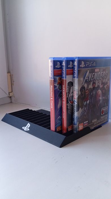 Продаю диски для PS4 и подставку к ним