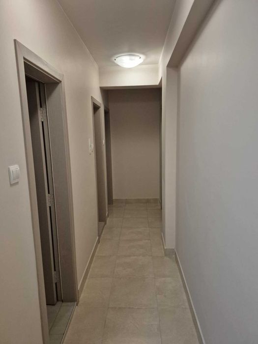 Дава се под наем Тристаен апартамент в Пловдив, Каменица 2 - 105 кв.м за 747.66 € - Снимка #8