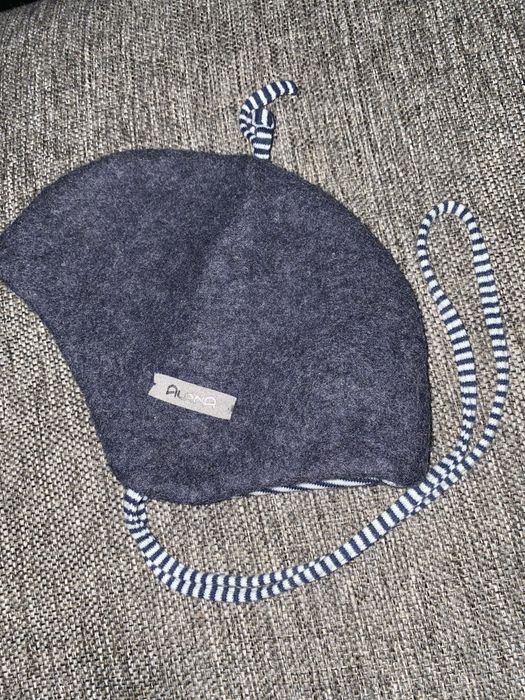 Caciuli lana 42-43 si 48