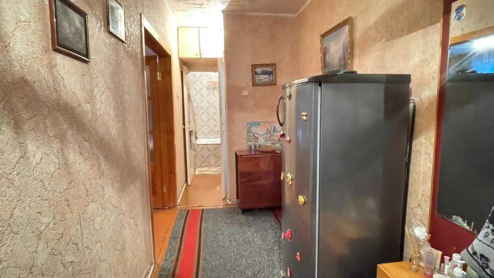 продам 3 х комнатную квартиру