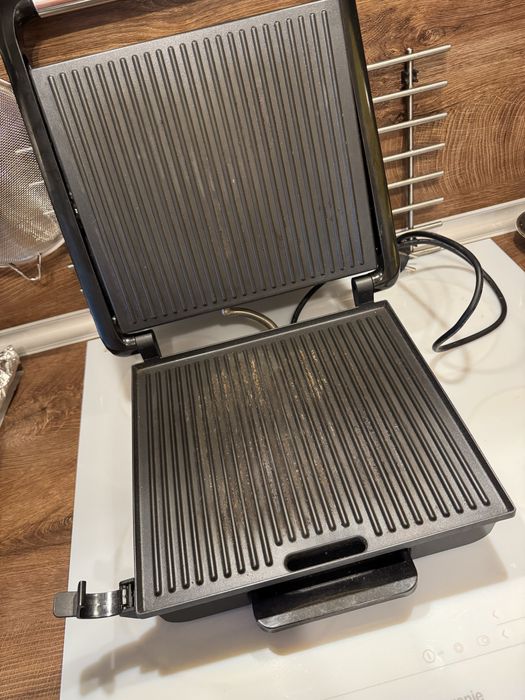 Електрическа грил скара Tefal G05-M