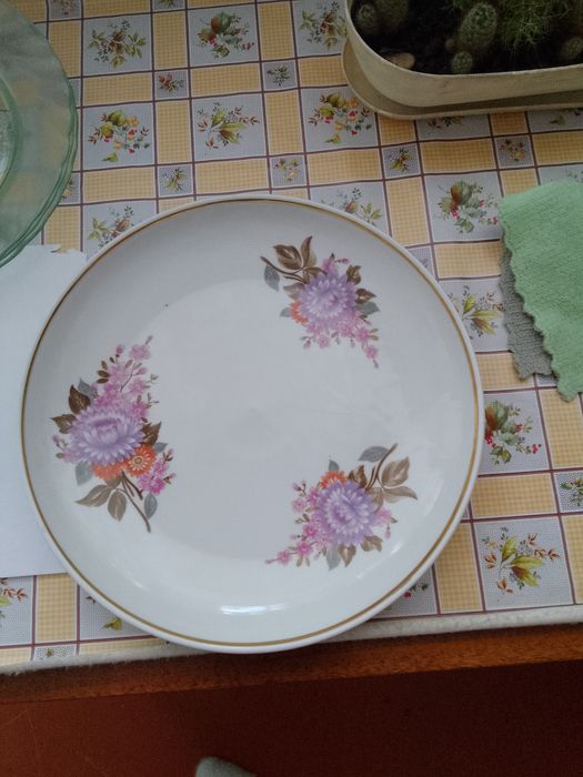 Продам блюдо новое