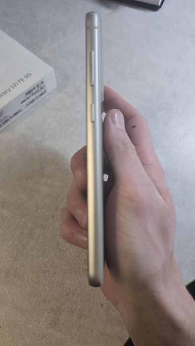 Samsung galaxy s21 FE 5G