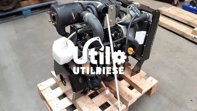 Motor Yanmar 3TNV70 3 cilindri pentru utilaje compacte - Verificat