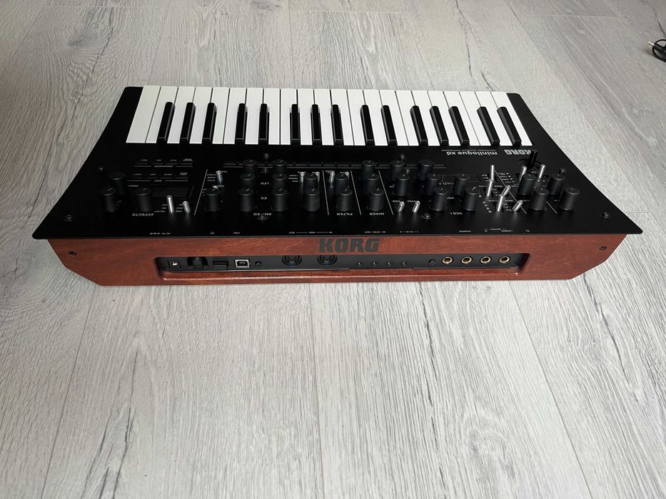 Korg Minilogue XD - Аналогов Синтезатор - 37 Клавиша / 4 Гласа