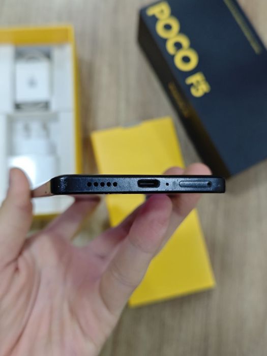 Poco F5 256Gb Black Sotlad