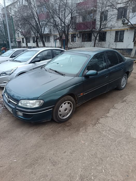 Продам опель омега.