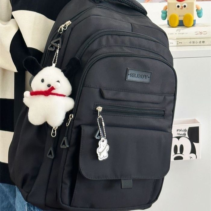 Рюкзак чкрный.