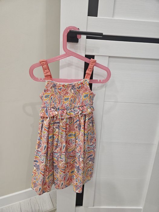 Продам Платье для девочек