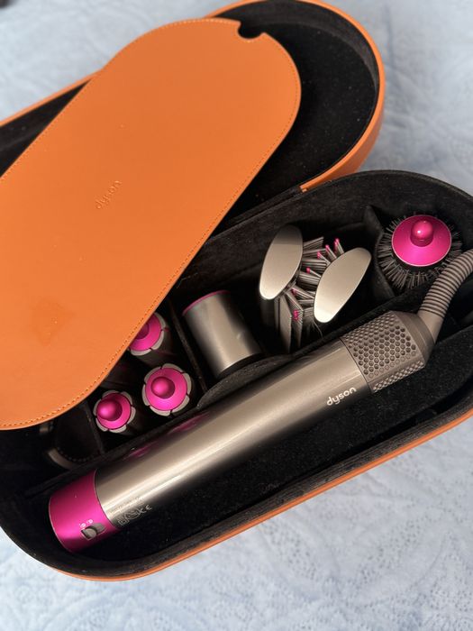 Dyson airwrap folosit