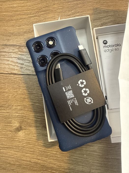 Moto edge 60 8/256gb pantone gibraltar Нов!