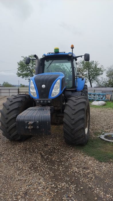 Tractor New holland T8.390 cauciucuri spate noi