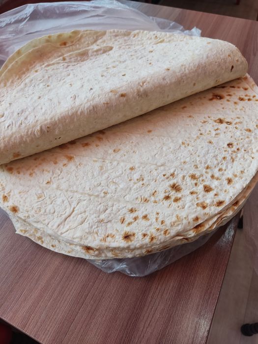 Продам тонкий лаваш. Лимонады на разлив