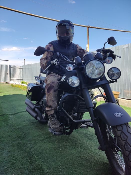 Мотоцикл Yamaha drag star 300