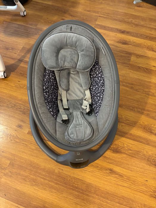 Продавам шезлонг - люлка