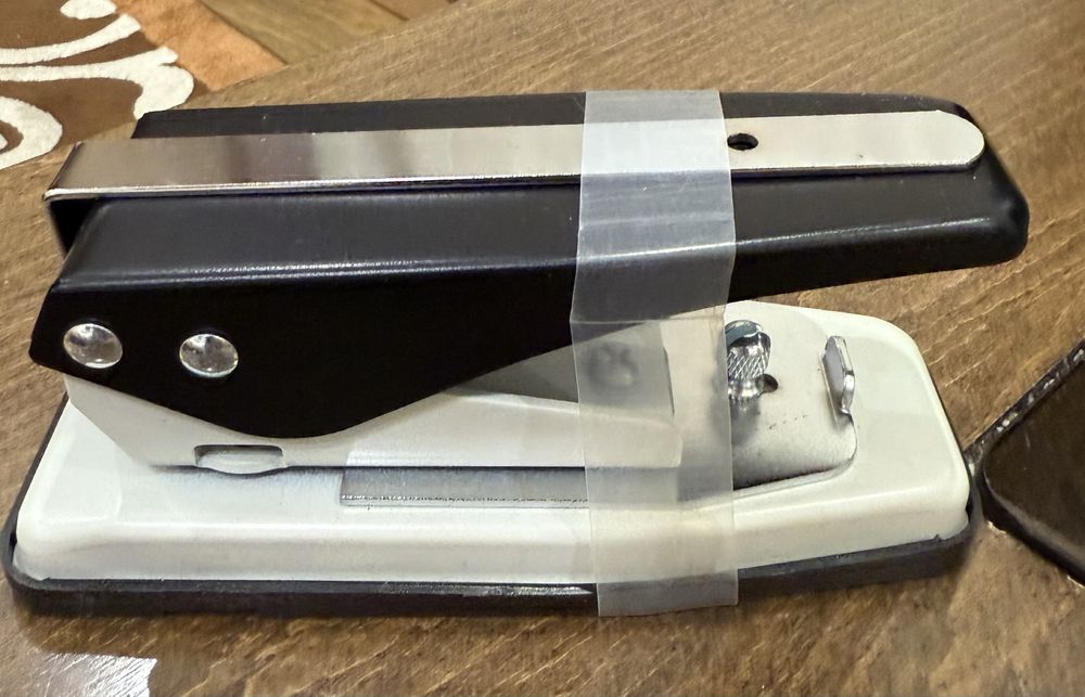 Вырубщик евроотверстия Warrior