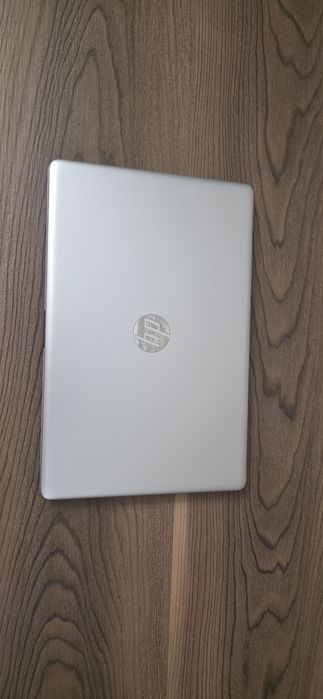 Продам сенсорный ноутбук HP 15 в отличном состоянии!