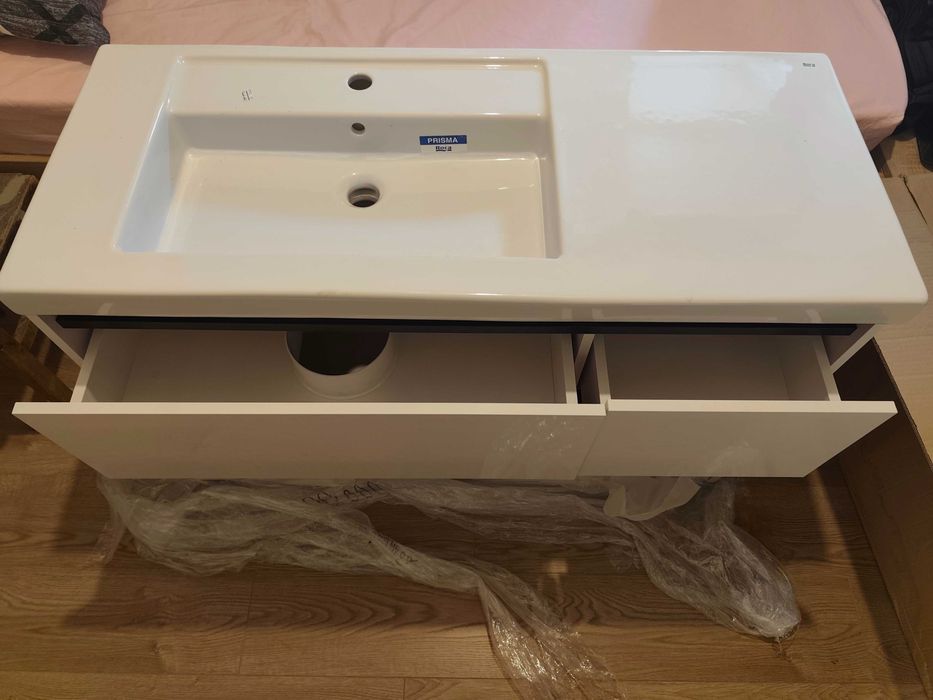 Шкаф и мивка за баня 110/75/45 см