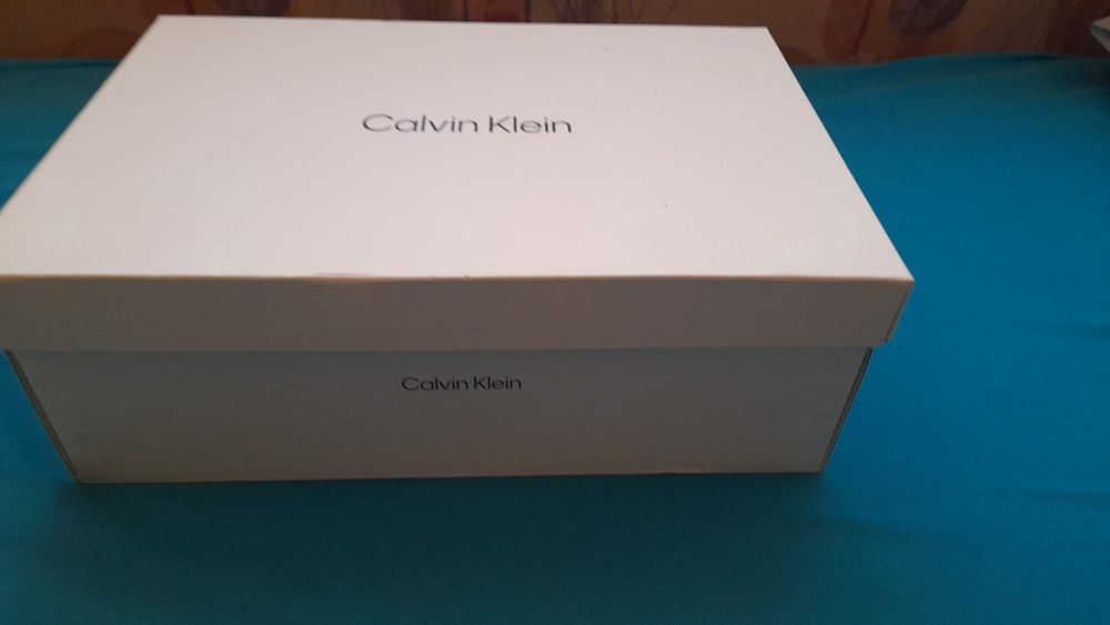 Adidași Calvin klein