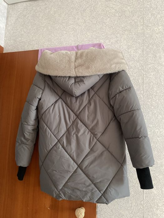 Продам зимнюю куртку