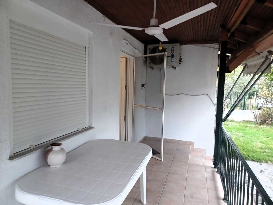 Продава къща 62 м2 с двор 229 м2 в кв. Ривиера, Аспровалта, Гърция