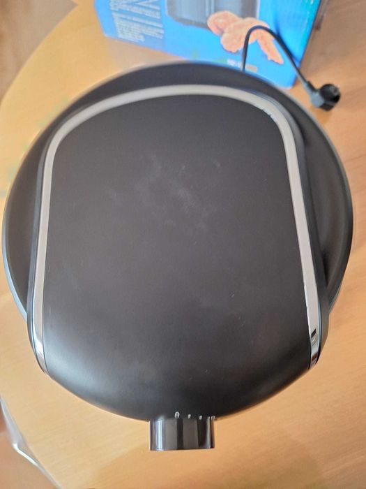 Friteuza cu aer, Midea, 3.5L, 1500W, Negru