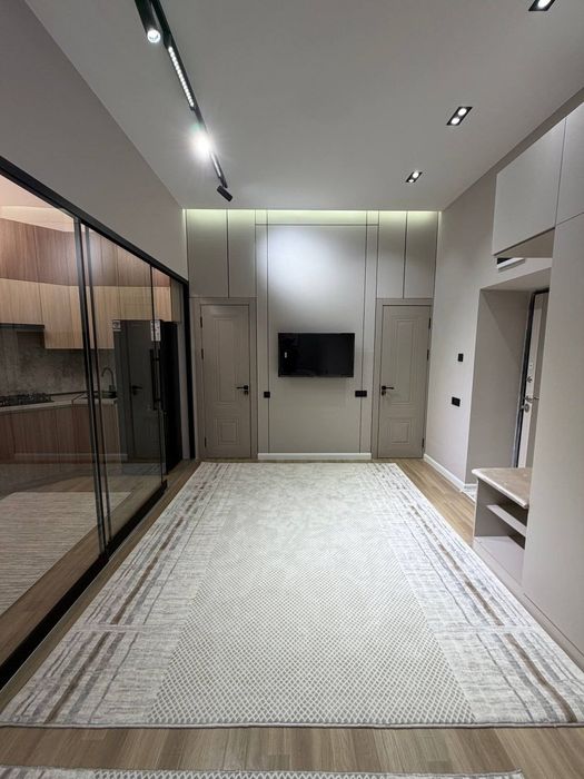 ЖК Shinam Юнусабад Бадамзар 1в2/7/9. 40м² Новый евро ремонт