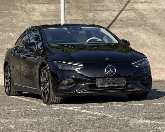 Mercedes benz EQE500 4 matic