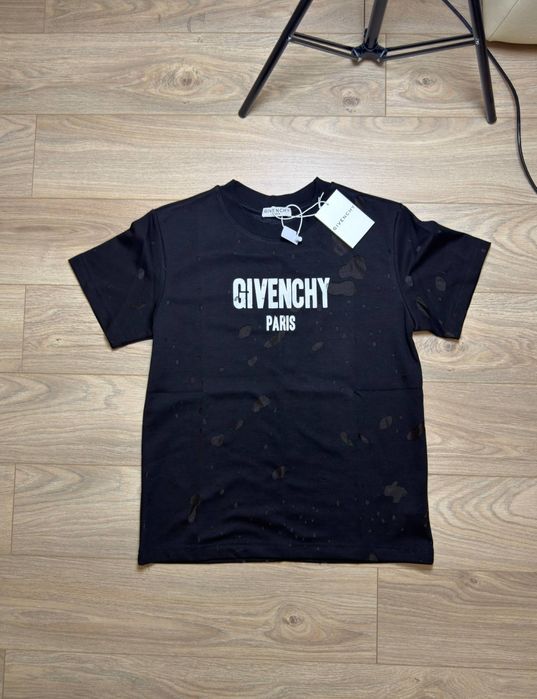 Givenchy tee ( cotton )