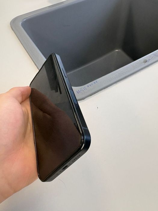 Айфон 13 с коробка