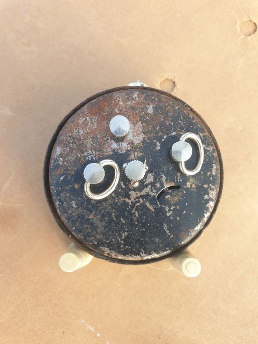 Ceas de masă mecanic