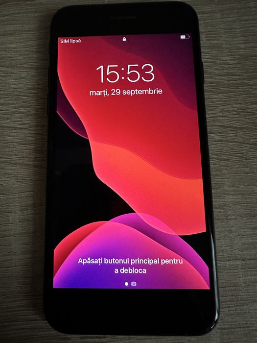 Vand iPhone 7, 128GB