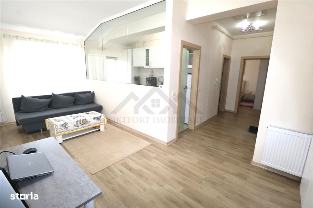 Apartament 2 camere, centrala proprie, Giroc