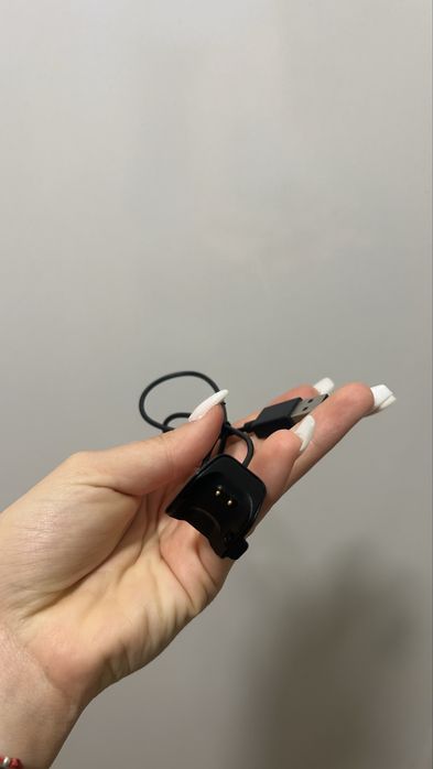 Смарт гривна