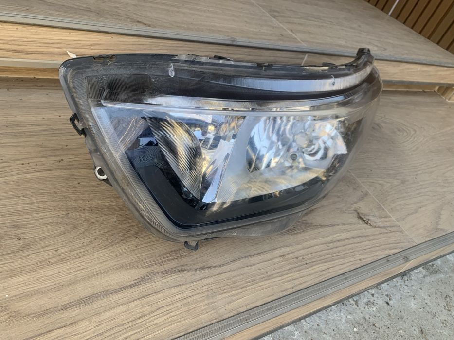 Far stanga Iveco Daily an 2016/2017/2018/2019/2020