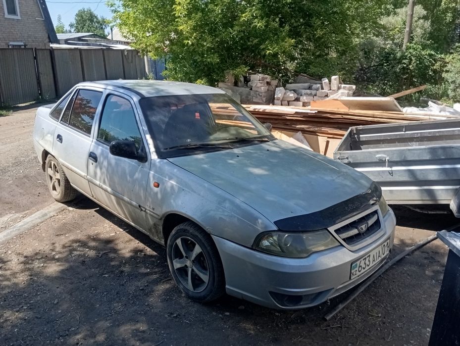 Продам нексия с прицепом