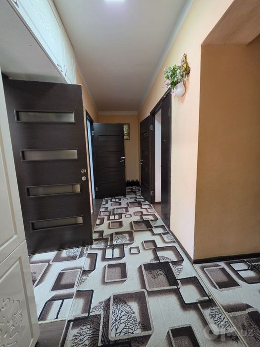 Qorasuvda uy ijaraga beriladi.