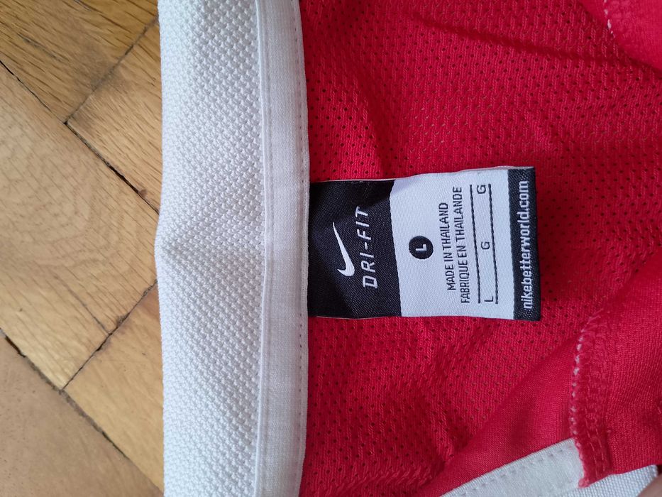 Оригинални тениски NIKE