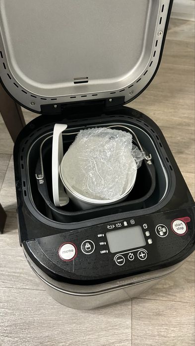 Хлебопечь новый