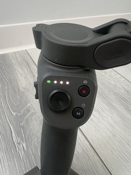Stabilizator 3 axe DJI OSMO MOBILE 3, gimbal