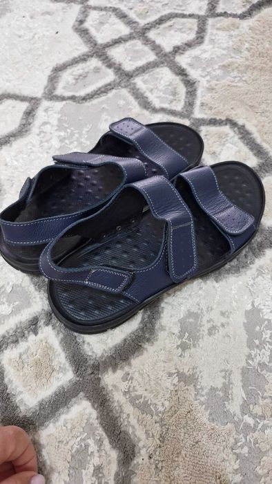 3 обуви на 40, 42 размеры