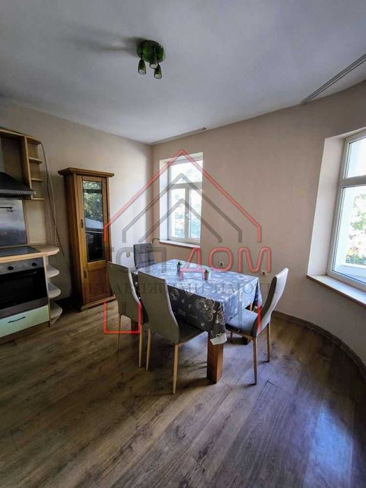 Продава се Тристаен апартамент в Варна, Централна поща - 120 кв.м за 1567 €/кв.м - Снимка #12