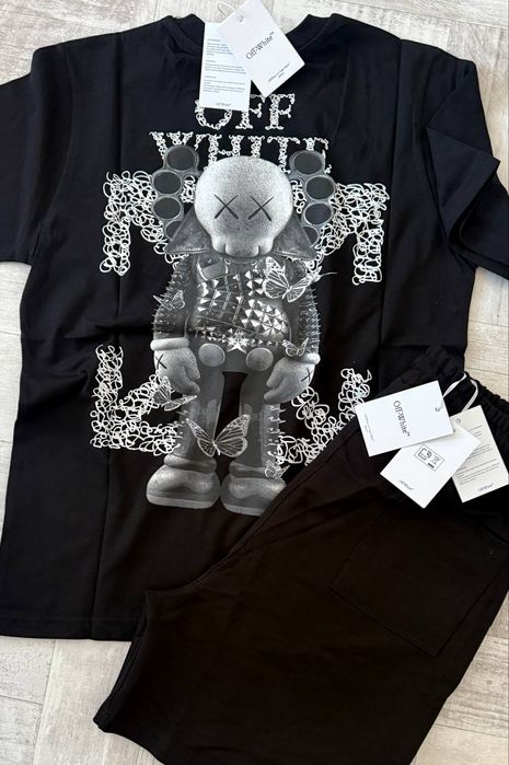 Compleu de bărbați